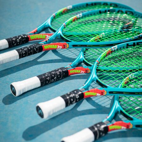 Novak 21 2022 s05 Ρακεττα Tennis Head με Χορδες