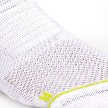 Κάλτσες Αθλητικές Performance Λευκές AMILA
